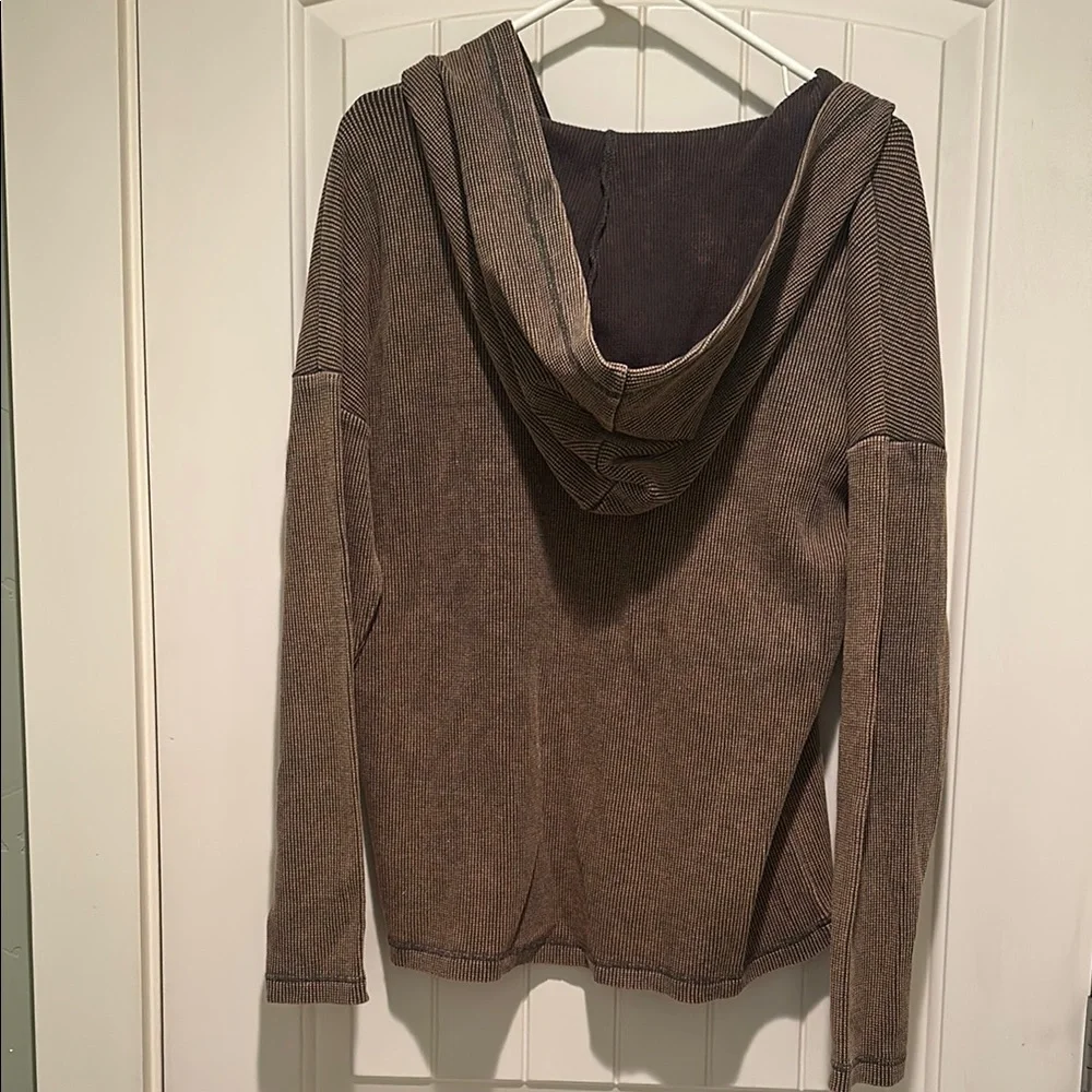 Doe & Rae NWOT Oversized - Picture 3 of 6